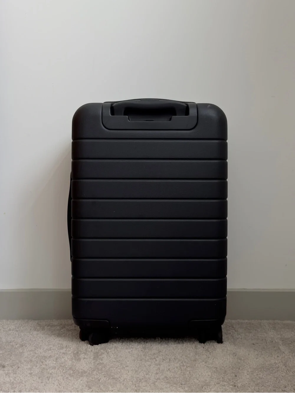 Away The Carry-On (Battery Included)